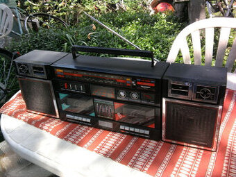 Starý veľký Retro RADIO-DVOJKAZEŤÁK +Disco LED...