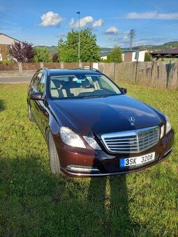 Mercedes Benz Combi 300 CDI