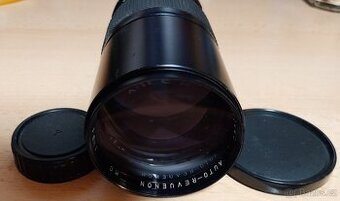 M42 Auto Revuenon MC 200mm 1:3.5