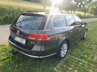 VW Passat B7 2.0 TDi, ORIG. TAŽNÉ, SENZORY, NAVI, SERVIS VW.