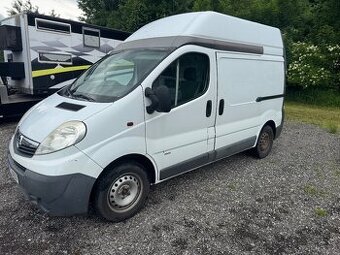 Opel Vivaro 2.0Tdci L2H2 3mista , klimatizace