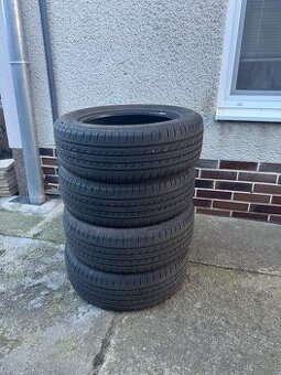 Pneumatiky 215/60 R17