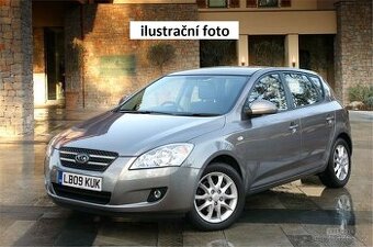 Kia Ceed 2007 Hatchback 80kW 1.4 CVVT stříbrná metalíza