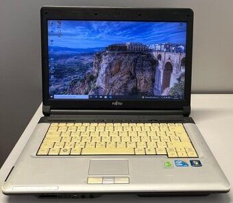 FUJITSU LIFEBOOK S710, 14" HD, i5, 4GB DDR3, 150GB SSD