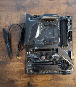 MPG X570 GAMING PRO CARBON WIFI