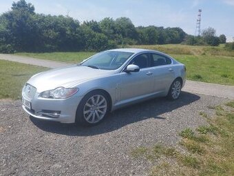 Jaguar XF 3.0i V6 - 1