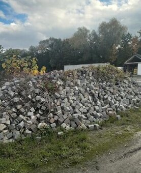 dlažební žulové kostky