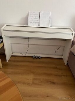 Digitální piano CASIO