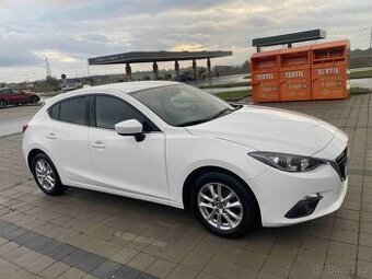 Mazda 3 benzinový 2.0 88 kw SKYACTIV