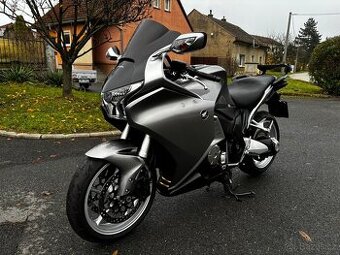 Honda VFR 1200F
