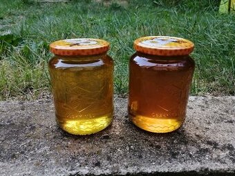 Med AKÁT (světlý) nebo SLUNEČNICE (tmavý) u KONEČNĚHO nám.