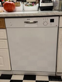 Vetavěná myčka Bosch Exxpress (60 cm)