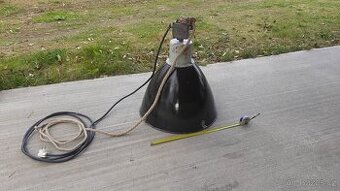 Světlo průmyslové 220v