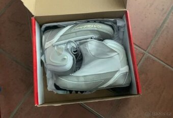 Lyže Fischer + boty Madshus