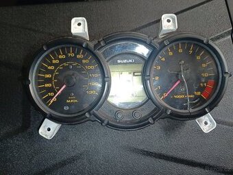 budiky v strom 650 2004 - 2011 tachometer