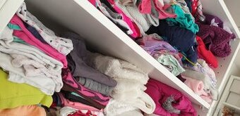 LACNO predam oblecenie 3 az 4 let