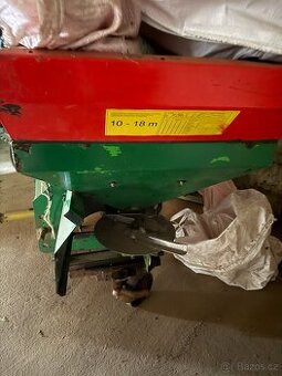 Rozmetadlo průmyslových hnojiv