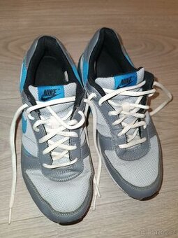 Boty tenisky Nike Nightgazer 38,5