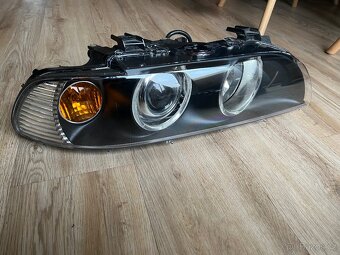 Přední bi-xenonová světla BMW E39 facelift stříbrná