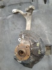 Audi A6 C6 Těhlice skříň ložiska náboj předního kola