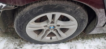 BMW - originální hliníková kola 16" styling 268 - pneu 80%