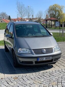 VW Sharan 2005 1.9TDI ASZ 96kw 7 místné