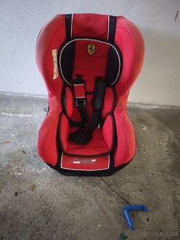 Dětská autosedačka pokohovatelna