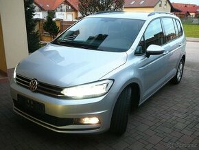 VW TOURAN 2,0TDI 85KW FULLLED NAVI ACC FRONT MASAGE 2020