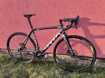 Felt cyklokros (gravel)