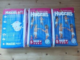 3x plenky Huggies vel 5