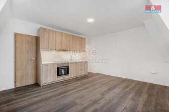 Pronájem bytu 2+kk, 33 m², Liberec, ul. Hanychovská