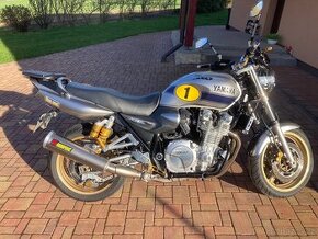 Yamaha XJR 1300