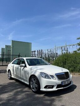 Mercedes Benz AMG E350