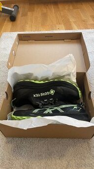 Trailové boty Asics Trabuco 12 GTX - běh