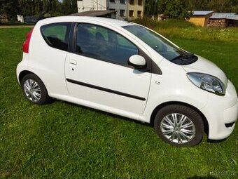 Prodám citroen C1 rv 2011 pěkný stav