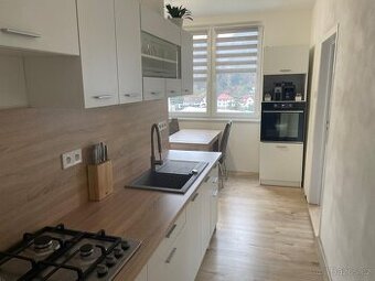 Prodej bytu 3+1, s balkónem, 71 m2 ve Vsetíně