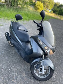 Suzuki Burgman 125