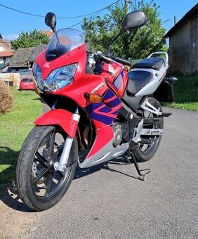 Honda cbr 125