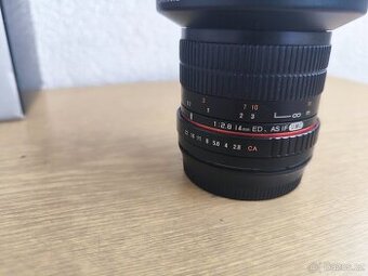 Samyang 14 mm f/2.8