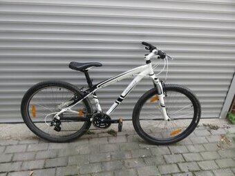 Horské kolo Specialized Hardrock 26 - vel. 15,5