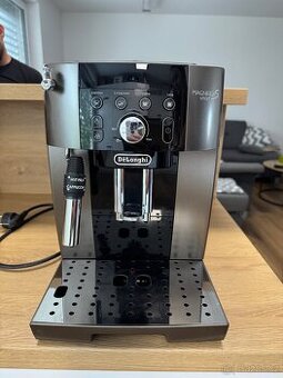 Delonghi Magnifica S Smart