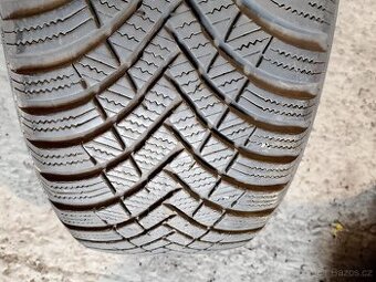 205/55/16 235/45/18 235/55/19 285/45/20 255/40/21 kusovka