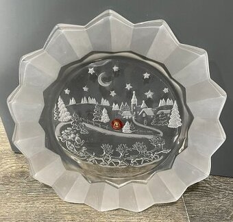 Skleněný servírovací talíř Mikasa z kolekce „Silent Night“