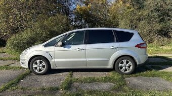 Ford S-MAX, 04/2013, 289.500 km, litá kola, tažné