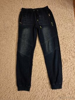 Slabé džíny, vel.152, zn.Wolf