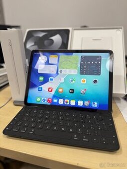 iPad Air 5. generace, 64gb + Apple Pen + Apple klávesnice