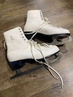 Dámské brusle vel.41