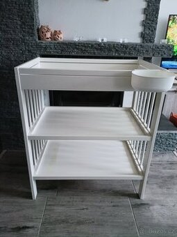 Přebalovací pult Gulliver