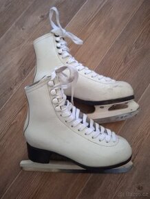 Dětské brusle vel 29 dívčí