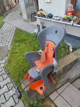 Sedačka na kolo